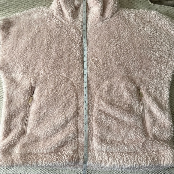 Tommy Hilfiger Women’s Baby Pink Faux Fur Zip Pullover Jacket Size L - Picture 11 of 11